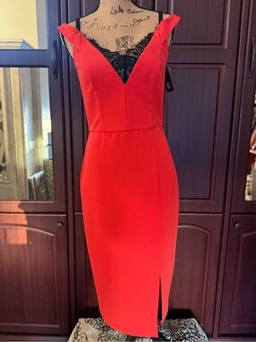 Abs Style Red V-Neck Bodycon Dress with Cap Sleeves